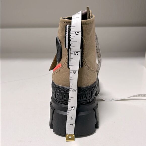 Palladium Revolt HI TX Tan and Black High-Top Boots - 6.5 NIB - Picture 6 of 8